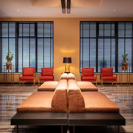 Otel Amory By Hyllit 3*